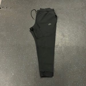 Nike black joggers XL